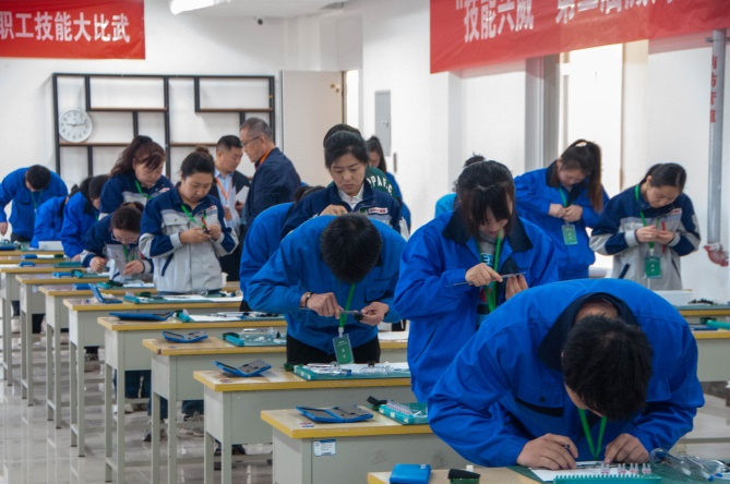 威海火炬高新区：产教融合 赛事赋能 构建技能人才成长新高地插图1